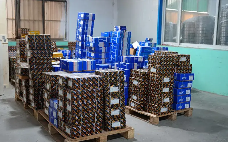 Packaging and warehousing