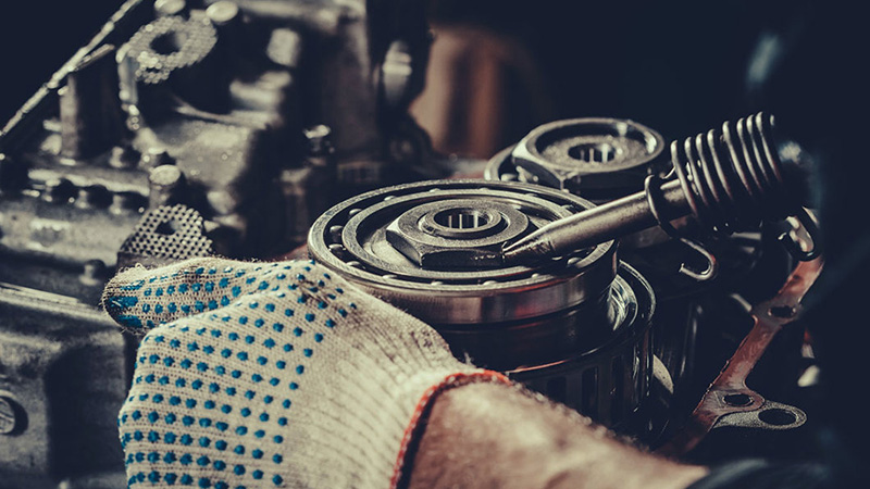 Self-aligning roller bearings are the backbone of cement and mining engineering machinery